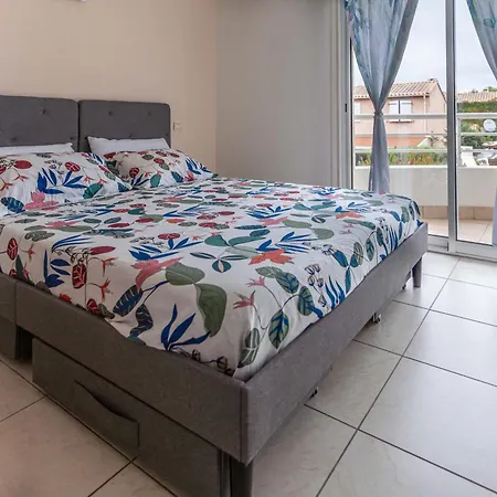 Apartment Proche Thalazur Et Plages, Parking Prive, Piscine Antibes