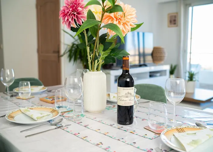 Proche Thalazur Et Plages, Parking Prive, Piscine * 昂蒂布